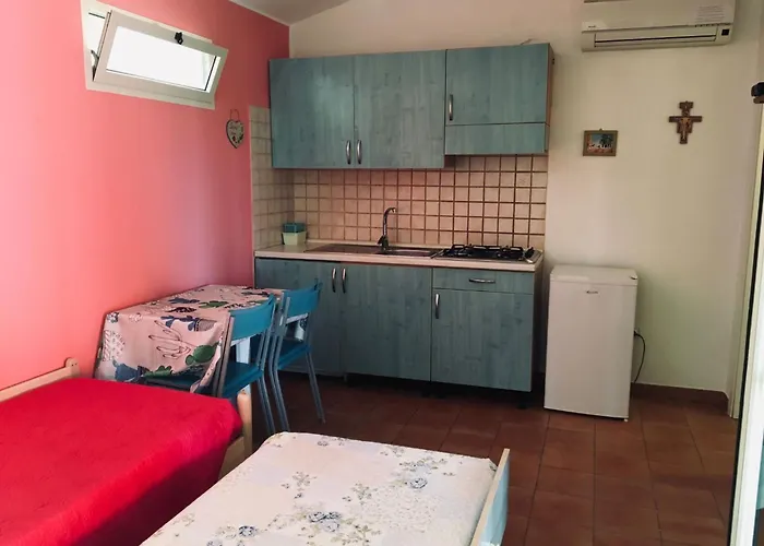 In Mit Privatparkplatz By Interhome Vieste